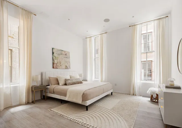 Photo 3 of Single family home for sale at 63 Greene St #2D, New York, NY 10012 | MLS# RLS20045909 | Listing updated on 2025-12-11