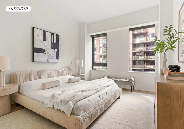 Photo 3 of House for sale at 121 E 22nd Street #N402, New York, NY 10010 | MLS# RLS20045996 | Listing updated on 2025-12-15