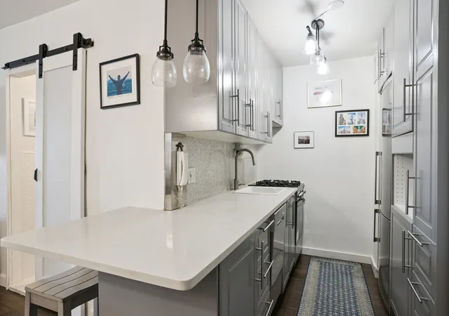 Photo 3 of Condo for sale at 345 E 81st St #9D, New York, NY 10028 | MLS# RLS20046241 | Listing updated on 2025-11-20