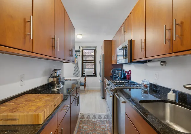 Photo 3 of House for sale at 860 Grand Concourse #7N, Bronx, NY 10451 | MLS# RLS20046272 | Listing updated on 2026-06-17