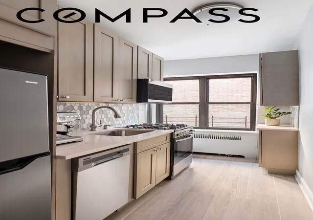 Photo 1 of Sale Pending at 225 E 74th Street #5L, New York City, NY 10021 | MLS# RLS20046301 | Listing updated on 2026-08-03