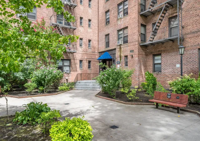 1st image of 35 Oliver St #6E, New York City, NY 11209 | MLS# RLS20046483