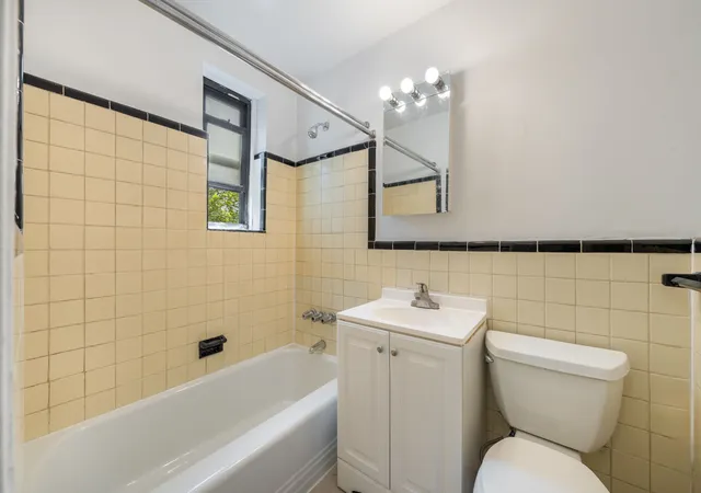 7th image of 35 Oliver St #6E, New York City, NY 11209 | MLS# RLS20046483