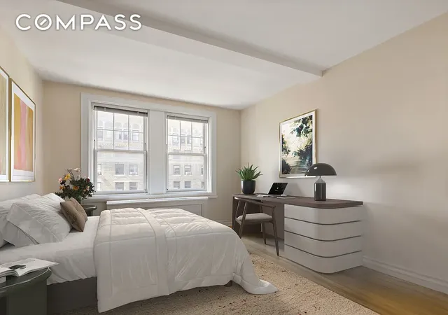 Listing Photo 5 - Condo for sale in building located at 27 W 72Nd St, New York City, NY 10023 - Unit #1403