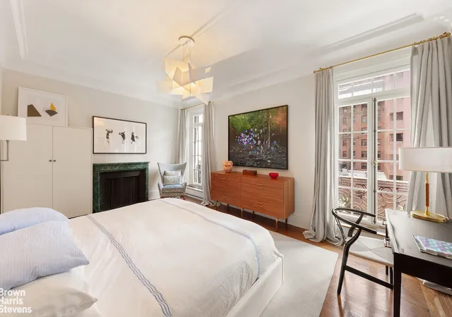 Listing Photo 4 - Condo for sale in building located at 840 Park Ave, New York City, NY 10021 - Unit #5B