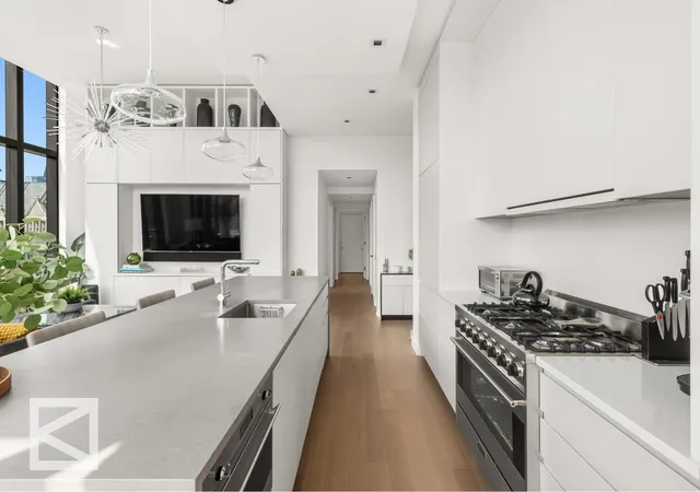 Photo 4 of House for sale at 150 Rivington St #CPENTHOUSE, New York, NY 10002 | MLS# RLS20046775 | Listing updated on 2026-05-26