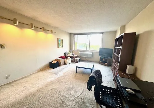 Photo 2 of Condo for sale at 118 17 Union Turnpike #7-D, Forest Hills, NY 11375 | MLS# RLS20046820 | Listing updated on 2026-02-28