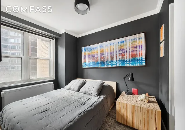 Photo 3 of Condo for sale at 305 E 24th St #3S, New York, NY 10010 | MLS# RLS20046846 | Listing updated on 2025-12-21