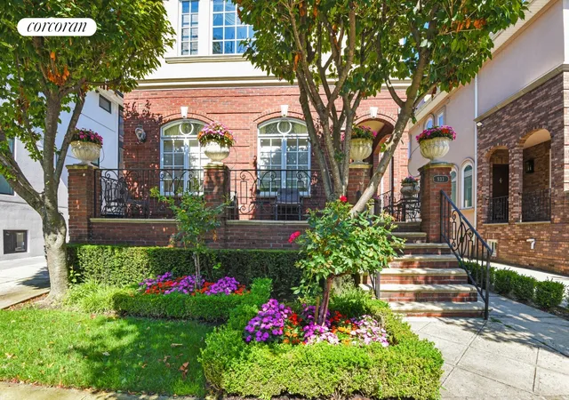 Photo 1 of Single family home for sale at 933 E 22nd St, Brooklyn, NY 11210 | MLS# RLS20046930 | Listing updated on 2026-01-21
