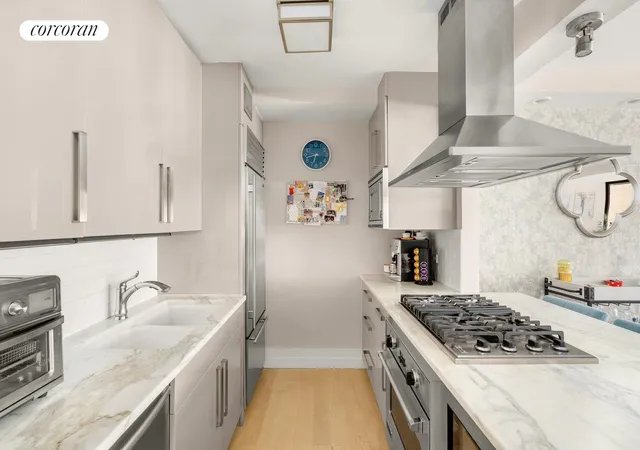 Photo 2 of House for sale at 211 Madison Ave #5B, New York, NY 10016 | MLS# RLS20046947 | Listing updated on 2026-04-19