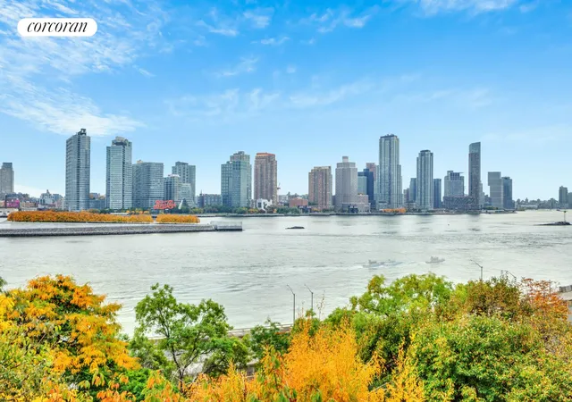 Photo 3 of Townhouse for sale at 7 Beekman Pl #14, New York, NY 10022 | MLS# RLS20046949 | Listing updated on 2025-11-03