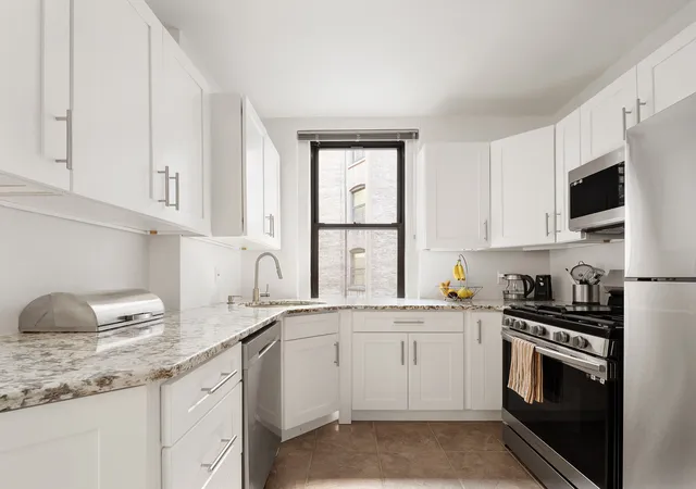Photo 3 of Condo for sale at 447 Fort Washington Ave #22, New York, NY 10033 | MLS# RLS20047067 | Listing updated on 2026-03-23