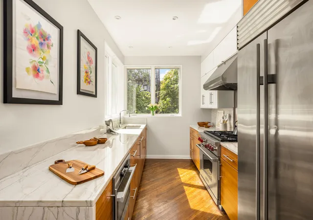 Photo 4 of Sale Pending at 386A 12Th St, New York City, NY 11215 | MLS# RLS20047268 | Listing updated on 2026-07-30