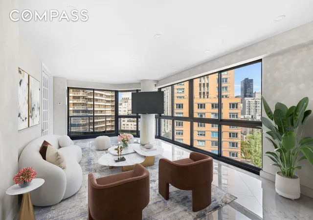 Listing Photo 1 - Condo for sale in building located at 200 E 61St St, New York City, NY 10065 - Unit #19DE