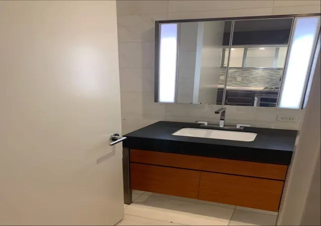 Homes for sale in New York City, NY | 75 Wall St #36J, New York City, NY 10005 | MLS# RLS20047308