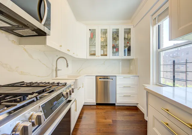 3rd image of 69-10 108Th St #4C, Forest Hills, NY 11375 | MLS# RLS20047383