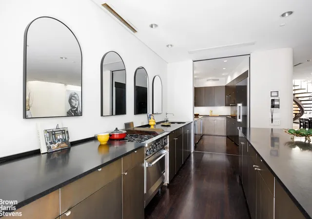 Photo 3 of Single family home for sale at 42 Downing St, New York City, NY 10014 | MLS# RLS20047520 | Listing updated on 2026-08-28