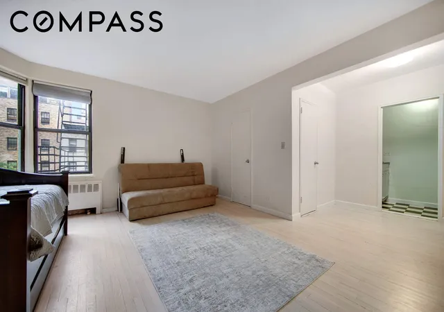 Homes for sale in New York City, NY | 330 E 70Th St #4G, New York City, NY 10021 | MLS# RLS20047583