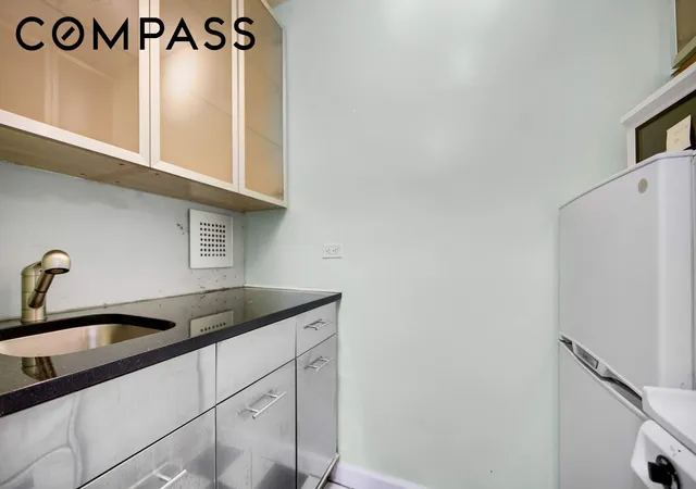 Homes for sale in New York City, NY | 330 E 70Th St #4G, New York City, NY 10021 | MLS# RLS20047583