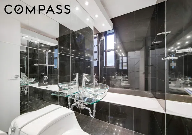 Homes for sale in New York City, NY | 330 E 70Th St #4G, New York City, NY 10021 | MLS# RLS20047583