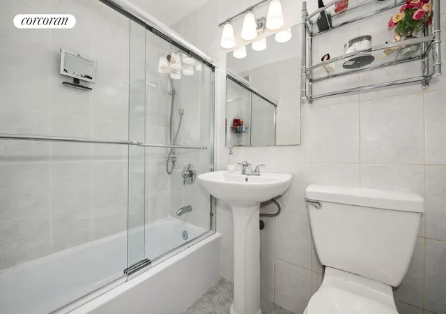 Photo 3 of House for sale at 353 E 72Nd St #10C, New York, NY 10021 | MLS# RLS20047714 | Listing updated on 2025-12-21