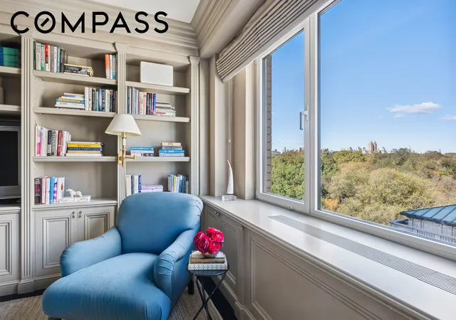 Listing Photo 3 - Condo for sale in building located at 936 5Th Ave, New York City, NY 10021 - Unit #10AB