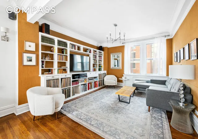 Listing Photo 5 - Condo for sale in 136 E 36 Street Apartment located at 136 E 36Th St, New York, NY 10016 - Unit #9/10C