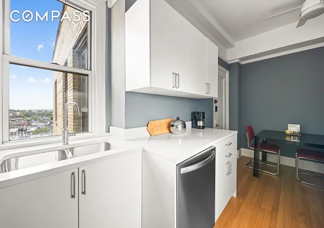 Photo 3 of House for sale at 39 Plaza St W #12B, Brooklyn, NY 11217 | MLS# RLS20047994 | Listing updated on 2026-02-24