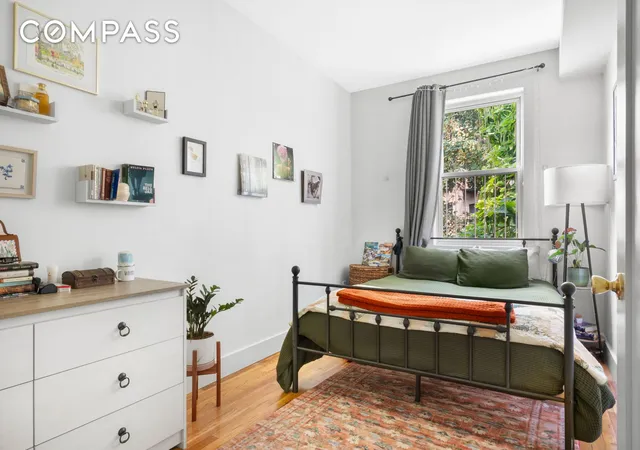 Photo 4 of Townhouse for sale at 431 Quincy St, Brooklyn, NY 11221 | MLS# RLS20048061 | Listing updated on 2026-01-02