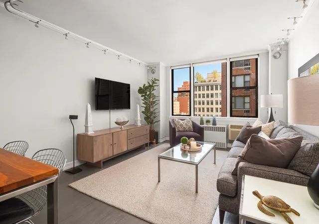 1st image of 200 W 79Th St #12P, New York, NY 10024 | MLS# RLS20048141