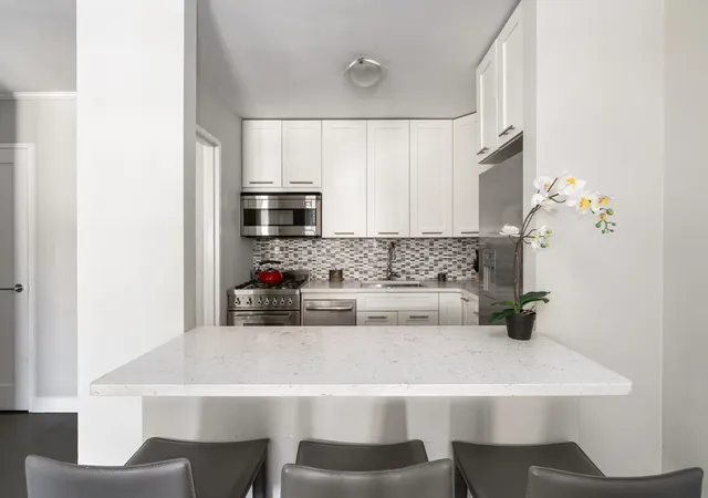 4th image of 200 W 79Th St #12P, New York, NY 10024 | MLS# RLS20048141