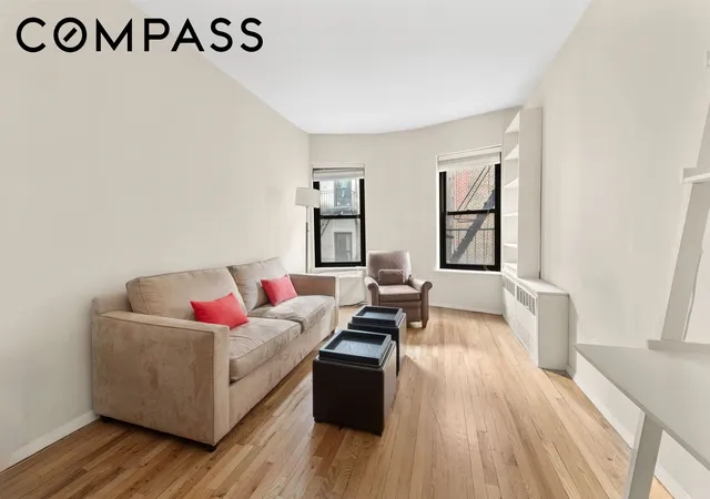 Homes for sale in New York City, NY | 160 E 91st St #4A, New York City, NY 10128 | MLS# RLS20048447