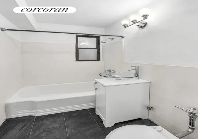 Photo 4 of House for sale at 54 E 8Th St #3L, New York, NY 10003 | MLS# RLS20048450 | Listing updated on 2026-01-13