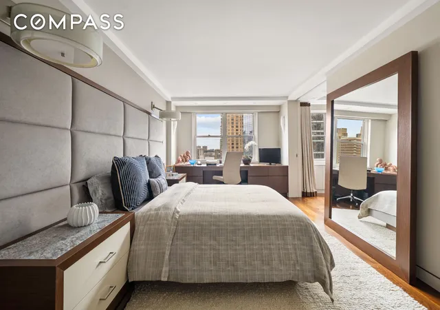 4th image of 165 W 66Th St #18D, New York City, NY 10023 | MLS# RLS20048494