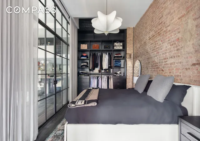 Photo 3 of Condo for sale at 372 5th Avenue #5L, New York City, NY 10018 | MLS# RLS20048513 | Listing updated on 2026-01-10