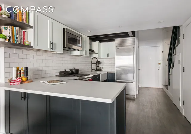 Photo 3 of House for sale at 372 5th Avenue #5L, New York City, NY 10018 | MLS# RLS20048513 | Listing updated on 2026-01-10