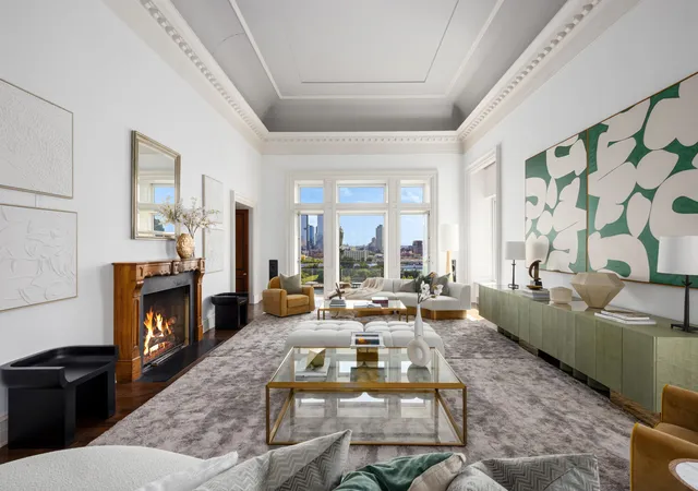 Listing Photo 1 - Condo for sale in building located at 450 E 52Nd St, New York City, NY 10022 - Unit #11THFLDUPL