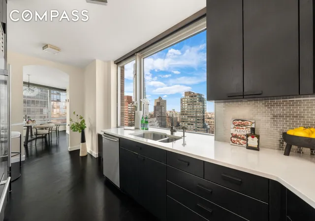 Listing Photo 5 - Condo for sale in building located at 150 Columbus Ave, New York City, NY 10023 - Unit #22A