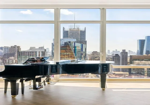 Photo 2 of House for sale at 247 W 46th Street #4202, New York, NY 10036 | MLS# RLS20048680 | Listing updated on 2025-09-16
