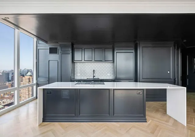 Photo 4 of House for sale at 247 W 46th Street #4202, New York, NY 10036 | MLS# RLS20048680 | Listing updated on 2025-09-16