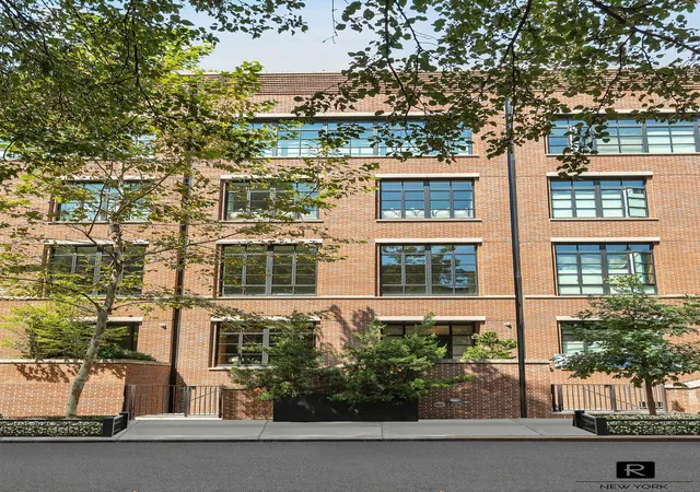 Photo 1 of Sale Pending at 30 Sullivan St, New York City, NY 10012 | MLS# RLS20048772 | Listing updated on 2026-08-01