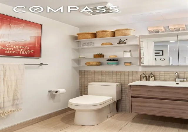 Photo 4 of House for sale at 954 Bergen St #5D, Brooklyn, NY 11216 | MLS# RLS20048779 | Listing updated on 2025-12-18