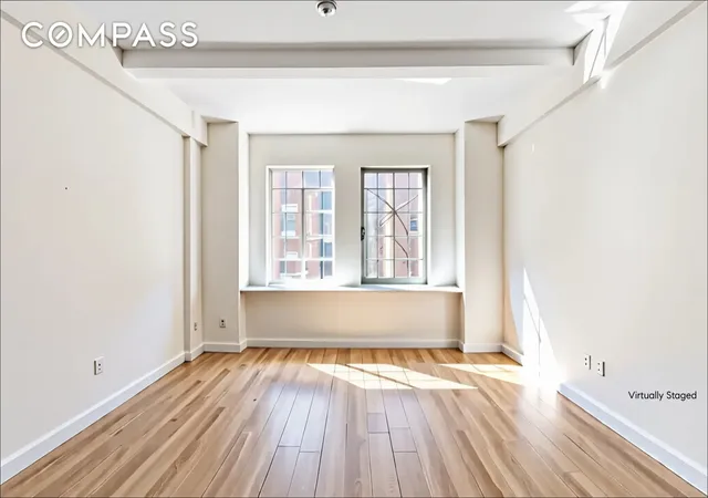 Photo 2 of Sale Pending at 5 Tudor City Pl #1111, New York, NY 10017 | MLS# RLS20048844 | Listing updated on 2026-07-30