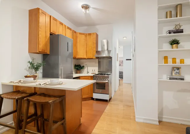 Photo 2 of Sale Pending at 66 W 84th Street #3F, New York, NY 10024 | MLS# RLS20048859 | Listing updated on 2026-07-30