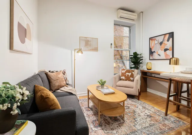 Photo 3 of Sale Pending at 66 W 84th Street #3F, New York, NY 10024 | MLS# RLS20048859 | Listing updated on 2026-07-30