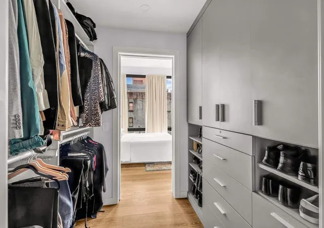 Photo 3 of House for sale at 287 E Houston St #5C, New York, NY 10002 | MLS# RLS20048943 | Listing updated on 2026-02-03