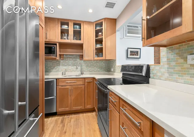 Photo 2 of House for sale at 255 W 95th Street #1B, New York, NY 10025 | MLS# RLS20048993 | Listing updated on 2026-02-08