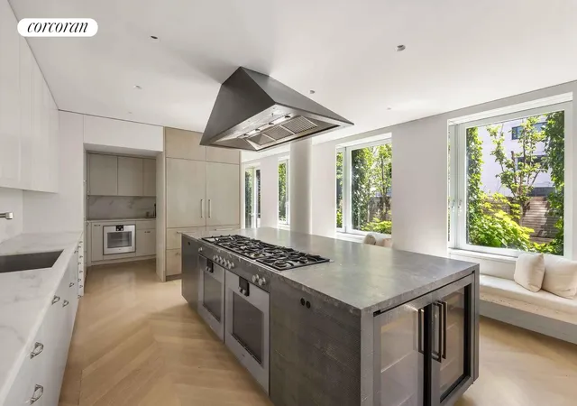 Listing Photo 4 - Condo for sale in building located at 37 Warren St, New York City, NY 10007 - Unit #PHCD