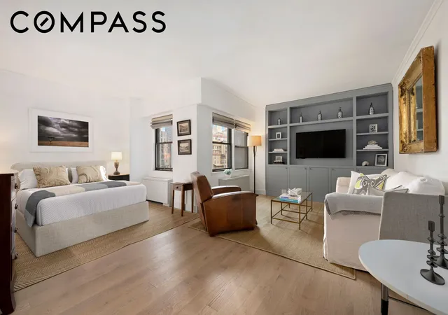 Photo 2 of Sale Pending at 201 E 21st Street #12M, New York City, NY 10010 | MLS# RLS20049027 | Listing updated on 2026-07-30