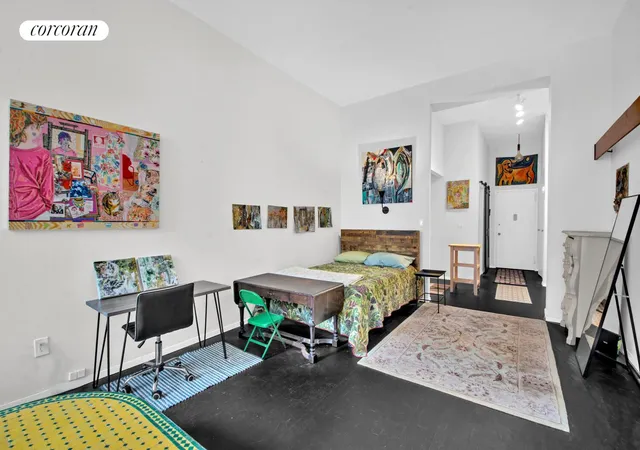 Photo 2 of Sale Pending at 23 Waverly Pl #4W, New York City, NY 10003 | MLS# RLS20049077 | Listing updated on 2026-08-03